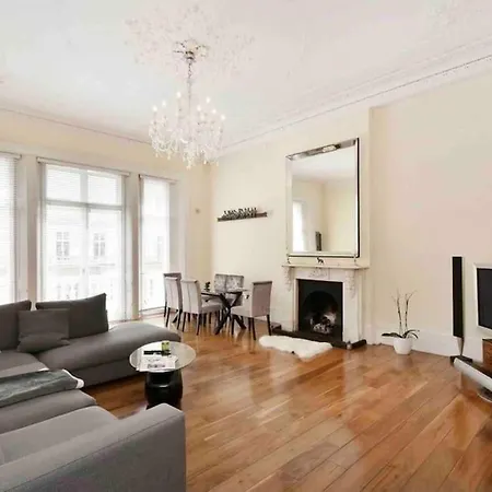 Stunning Grand 2 Bed, 2 Bath Apartment, London Exterior photo
